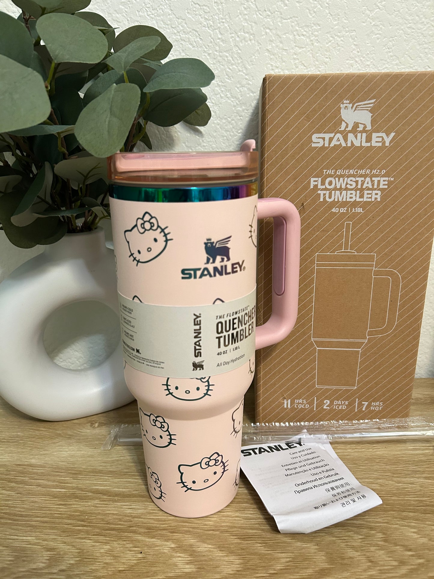 Hello kitty cup 40oz