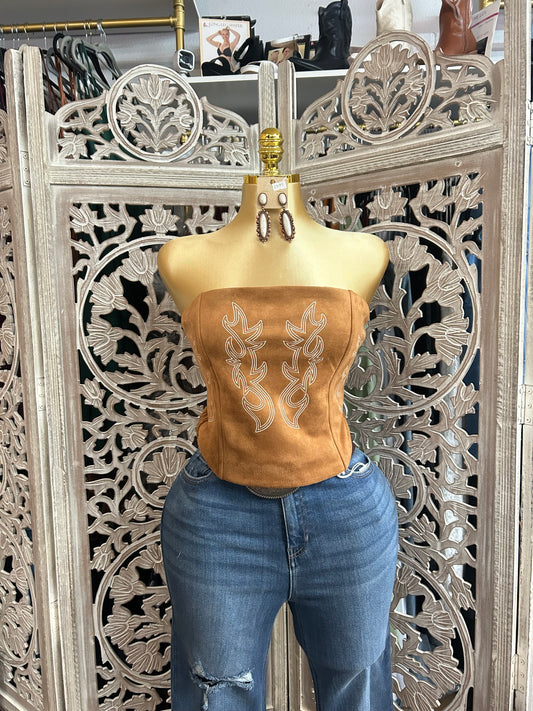 Cowgirl shirt (size up)