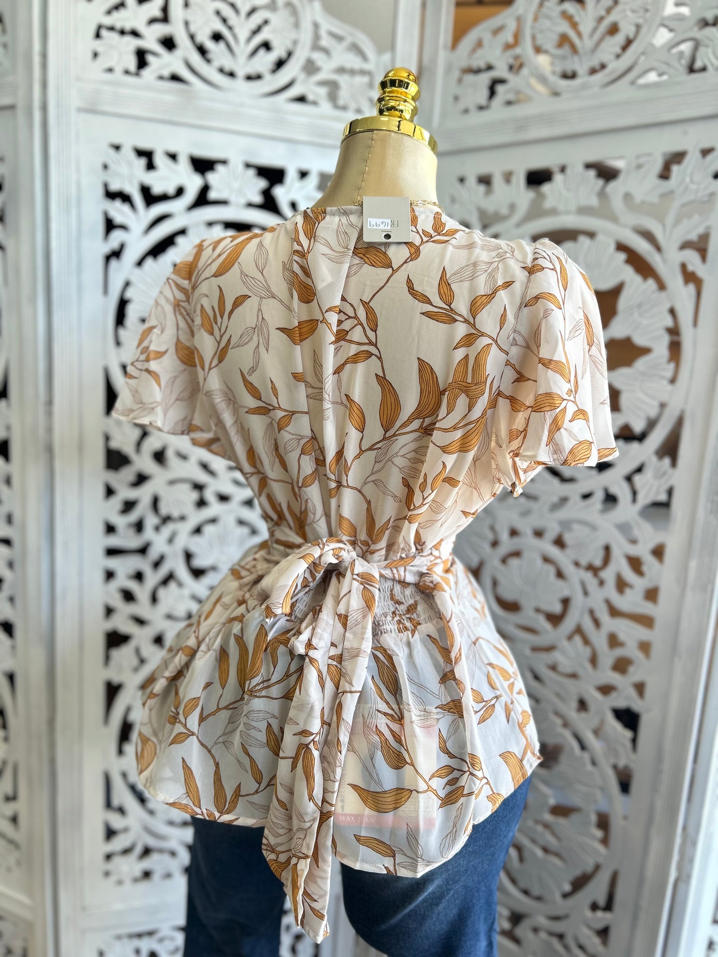 Leaf print shirt