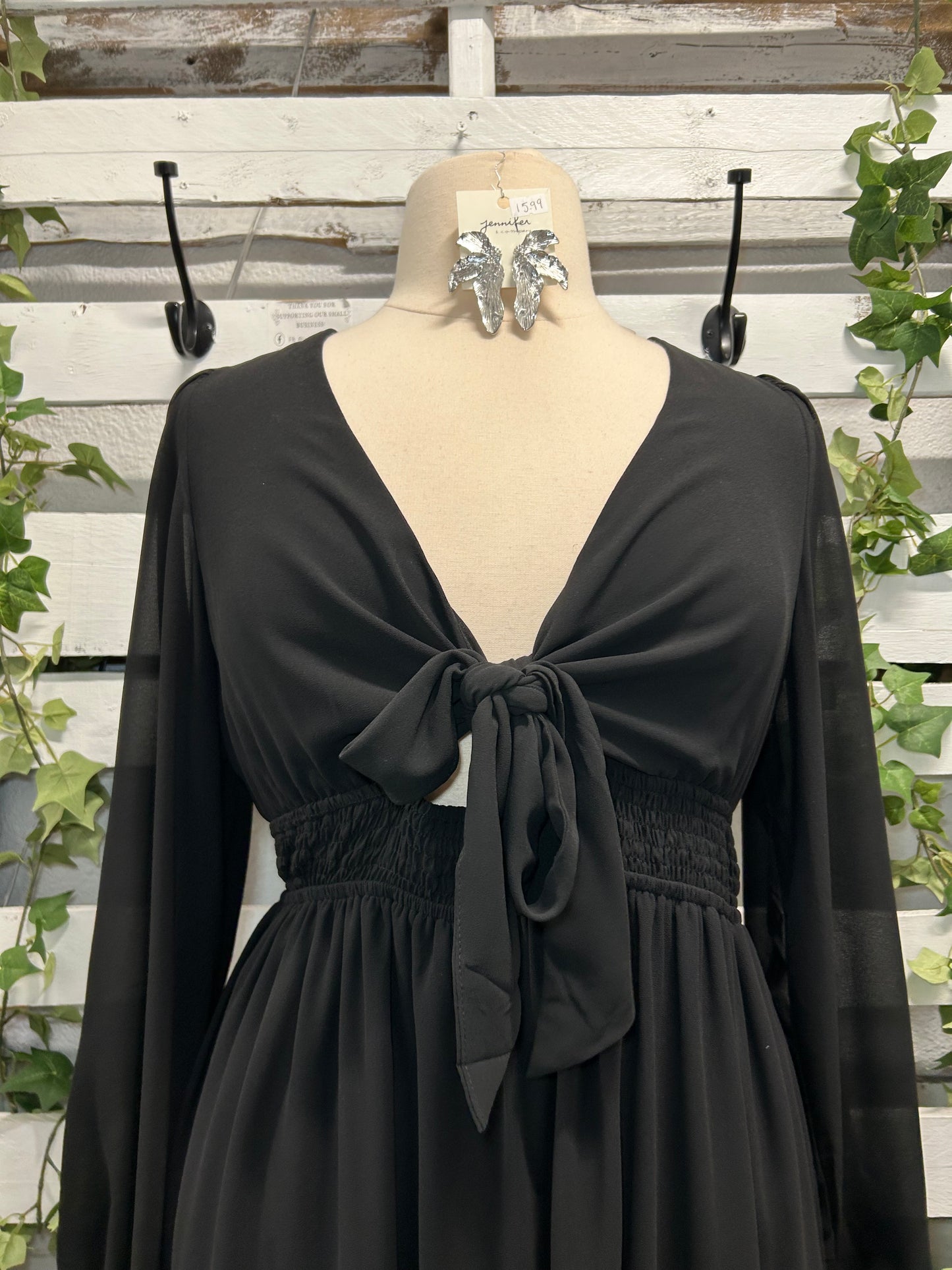 Bow tie long sleeve mini dress