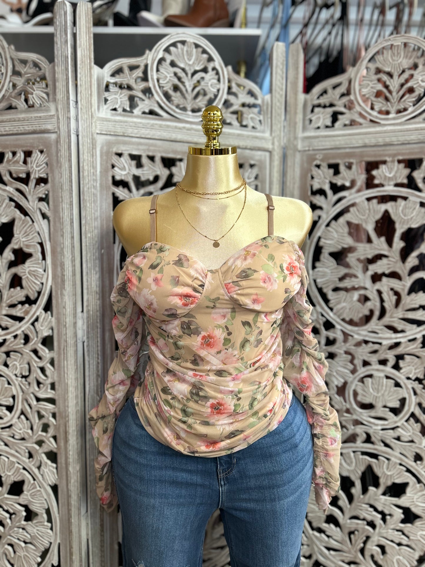 Flower mesh shirt (size up )