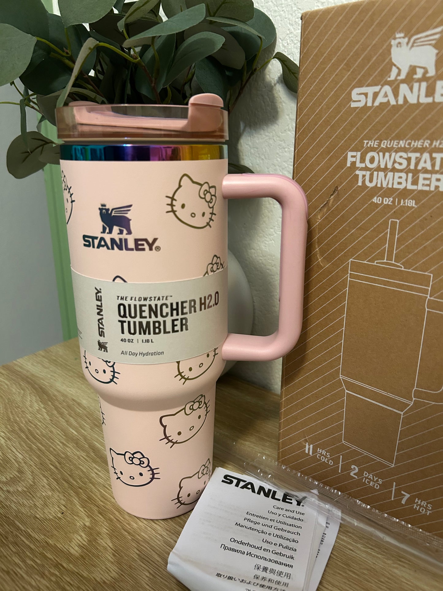 Hello kitty cup 40oz