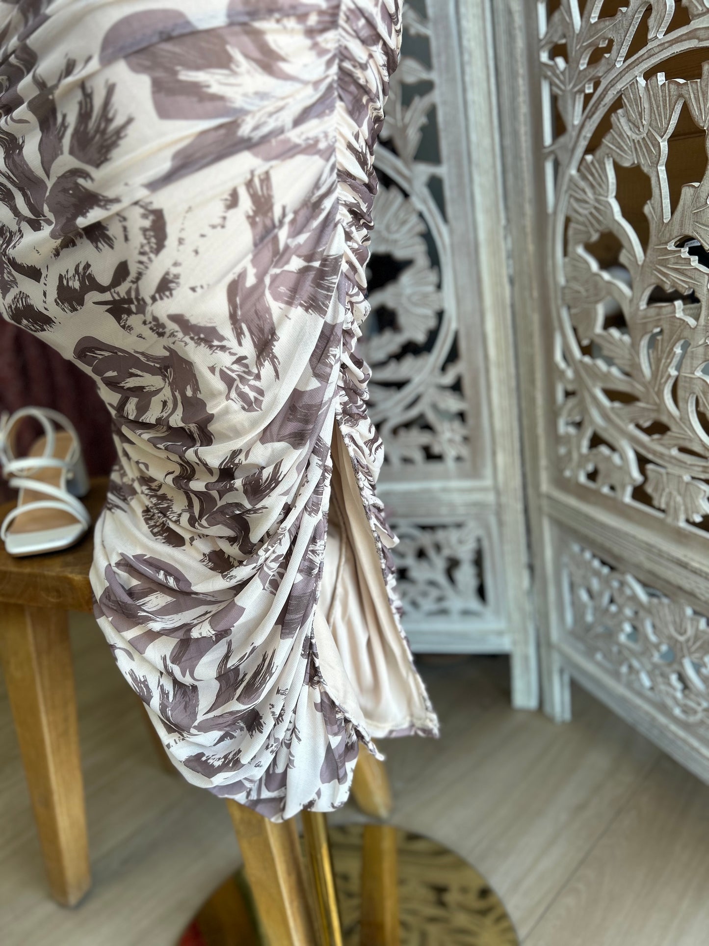 Mesh strap flower dres