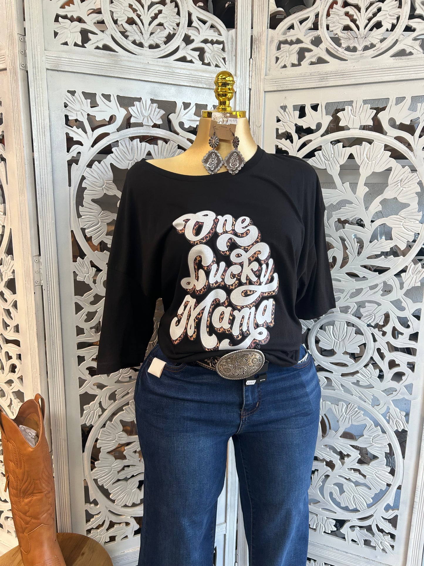 One lucky mama t shirt