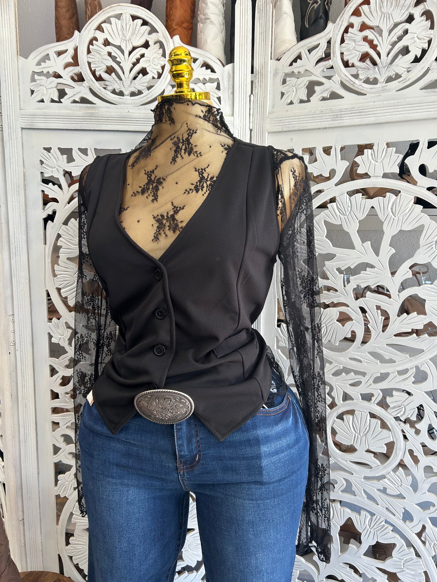 Button up vest only (check description)