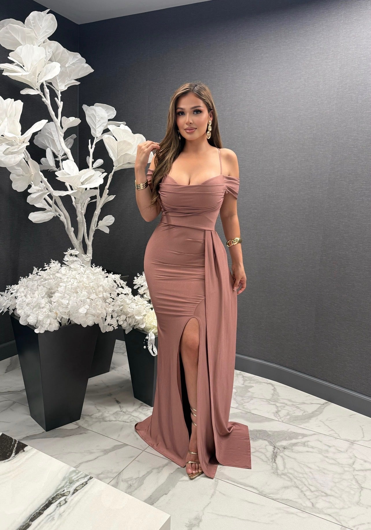 Formal Off the shoulder long dress with drape (size up) (Copy)