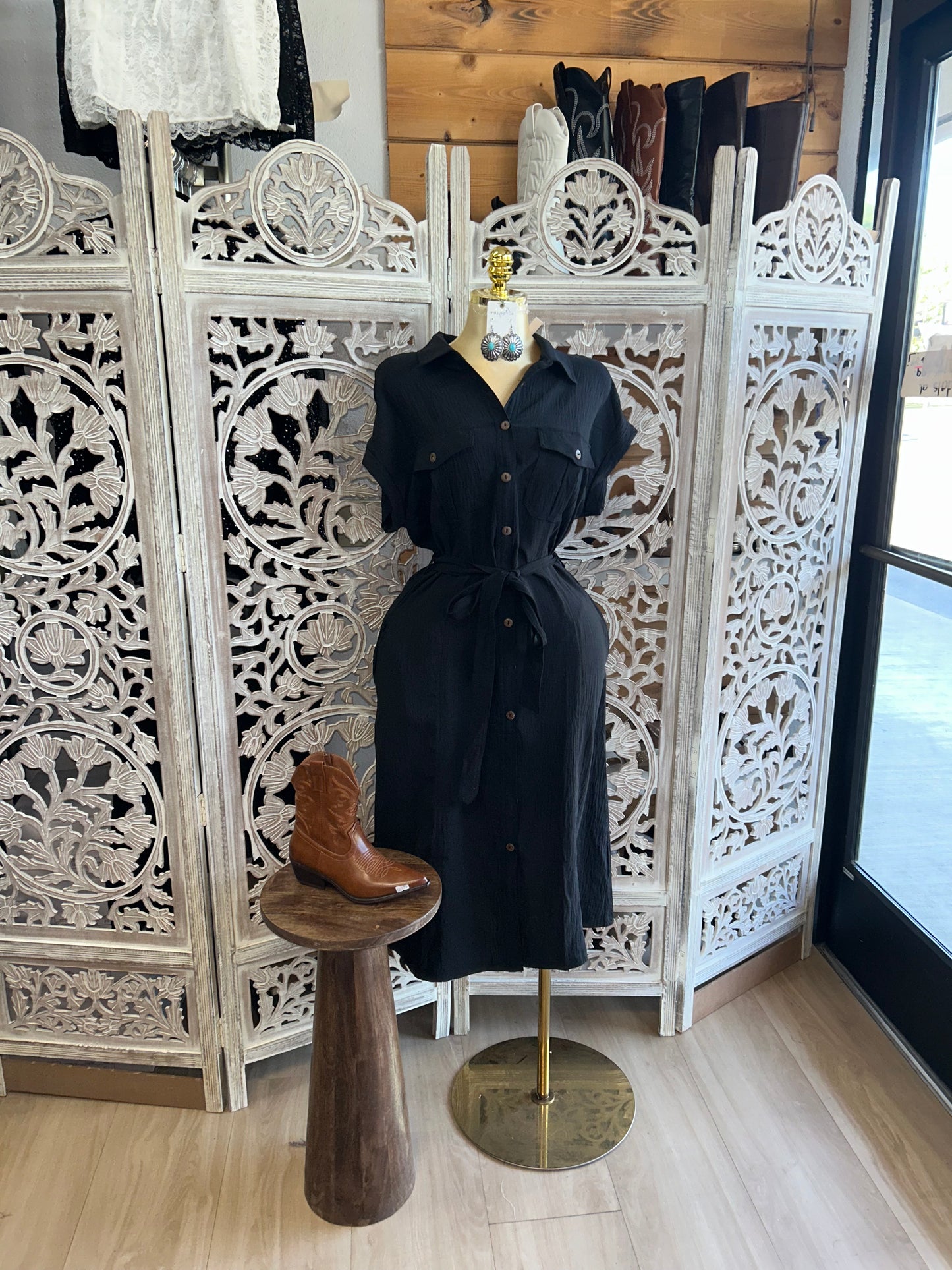 Button up dress with tie