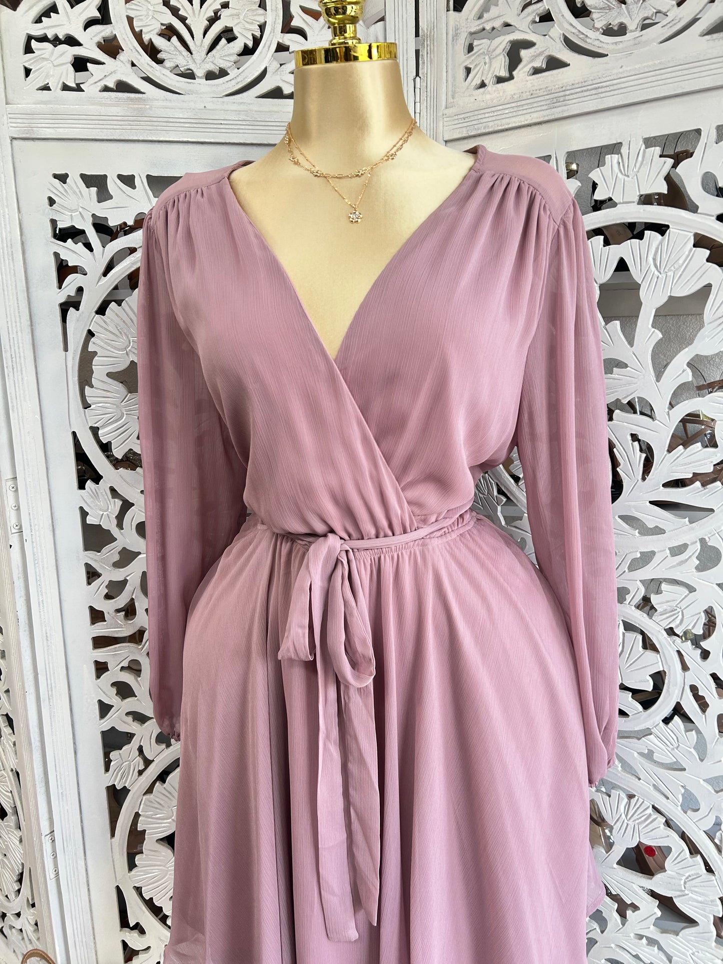 flowy light purple sleeve dress