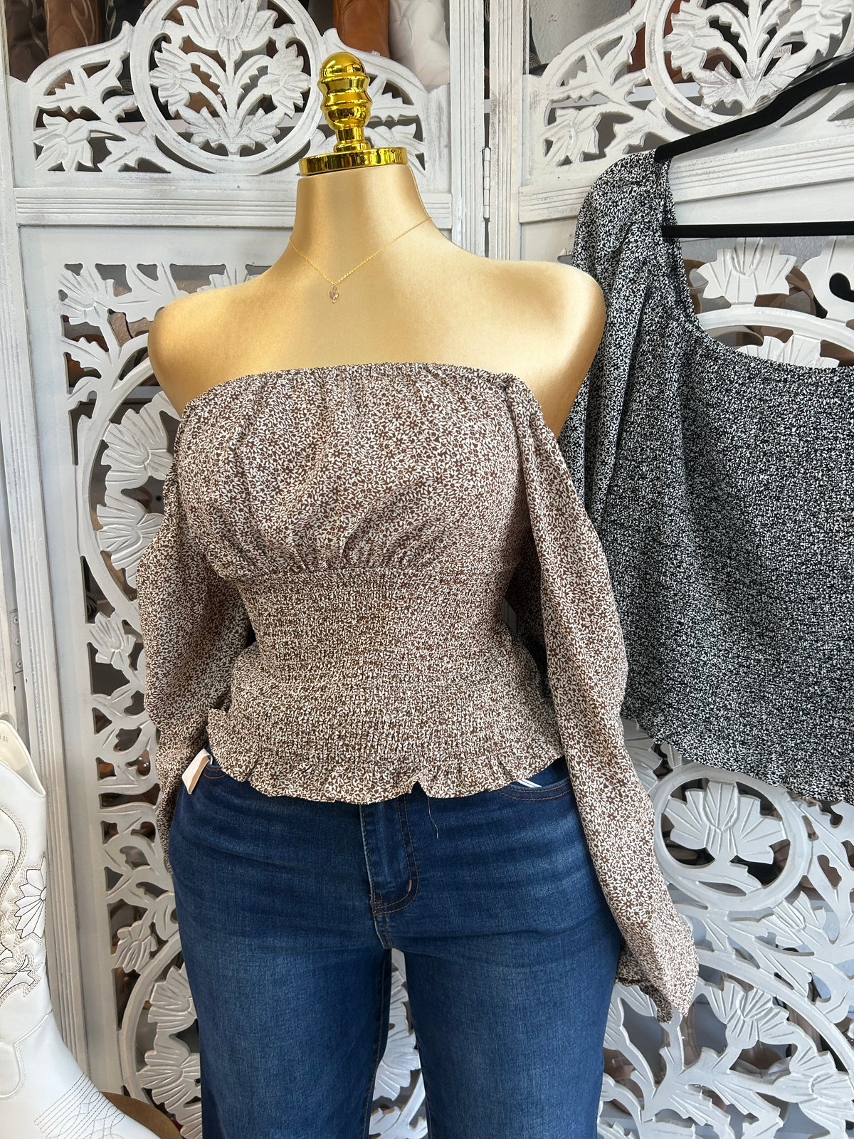 Plus size Long sleeve flower top
