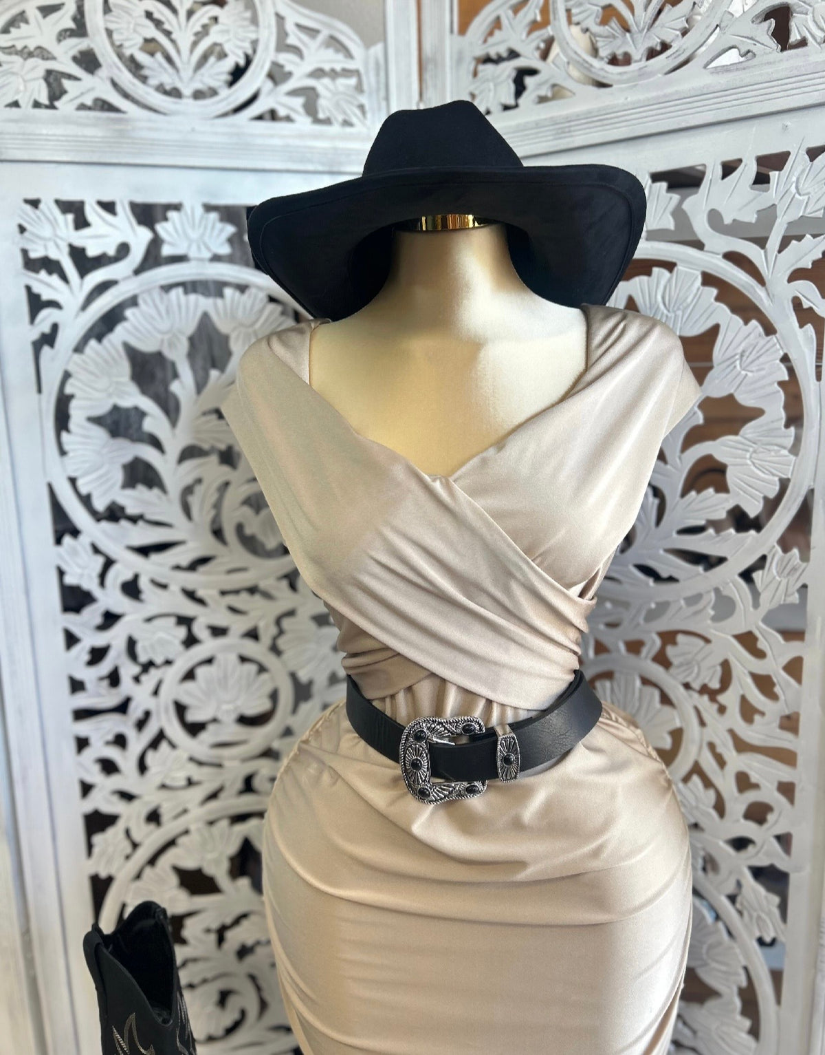 Curvy size off the shoulder cross over shiny dress