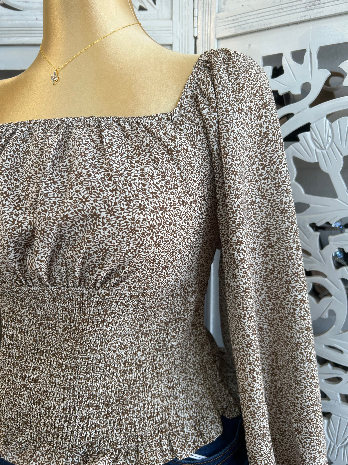Plus size Long sleeve flower top