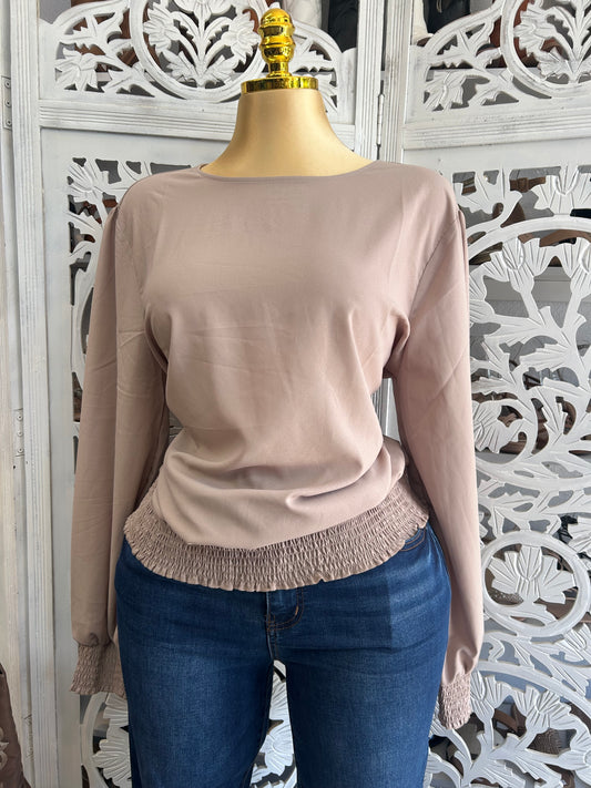 Liliana top