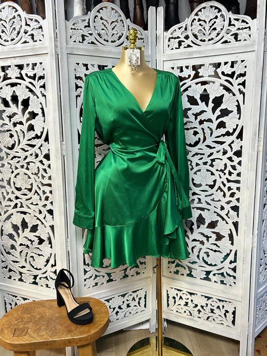 Side tie satin dress (size up)