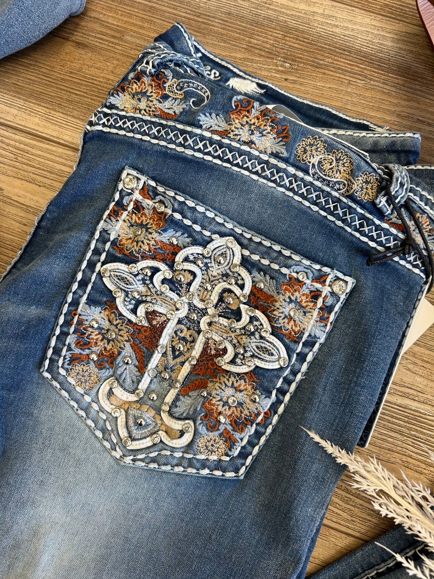 Highrise cross bling bootcut jeans