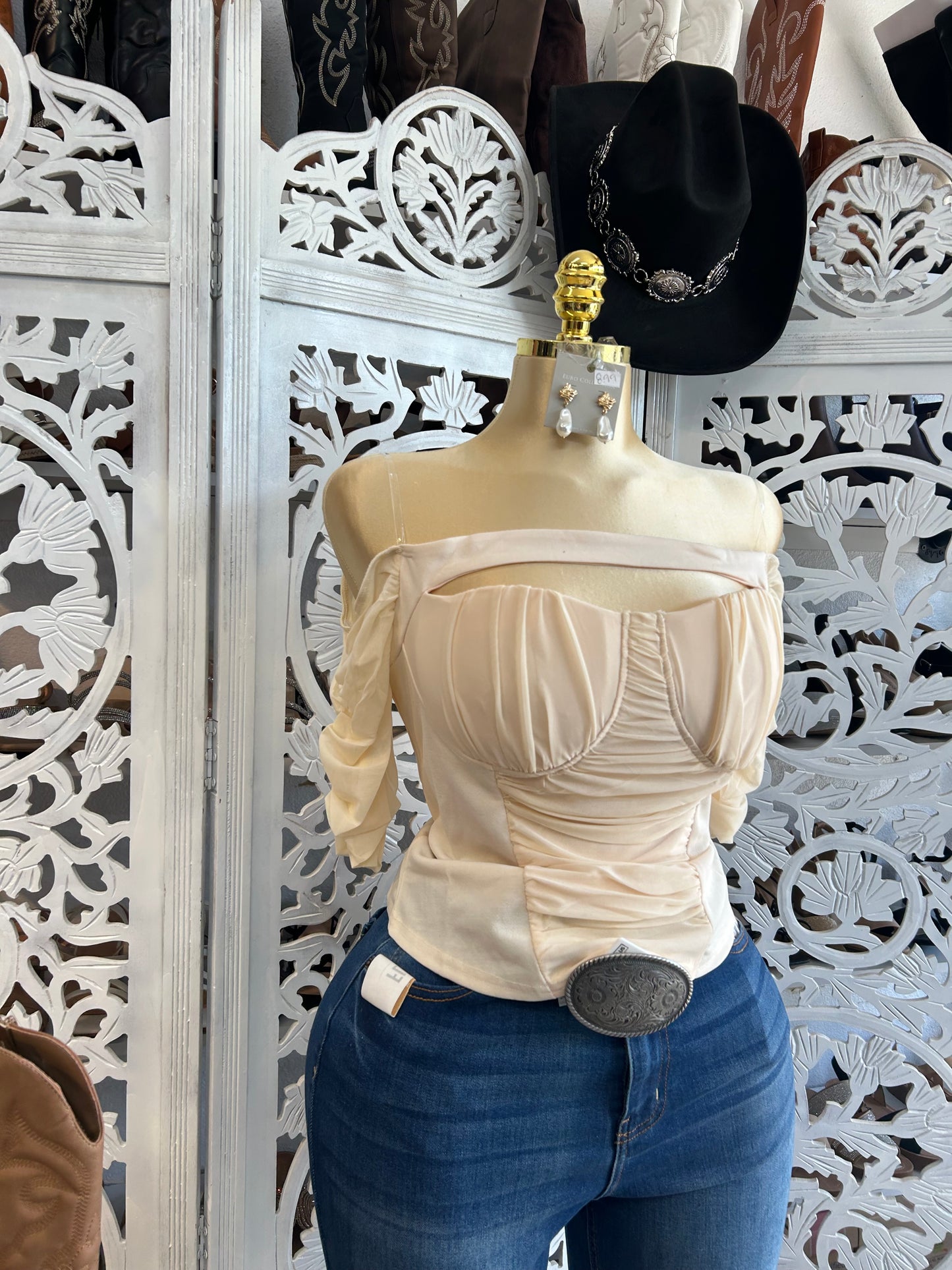 off the shoulder shirt (runs small)