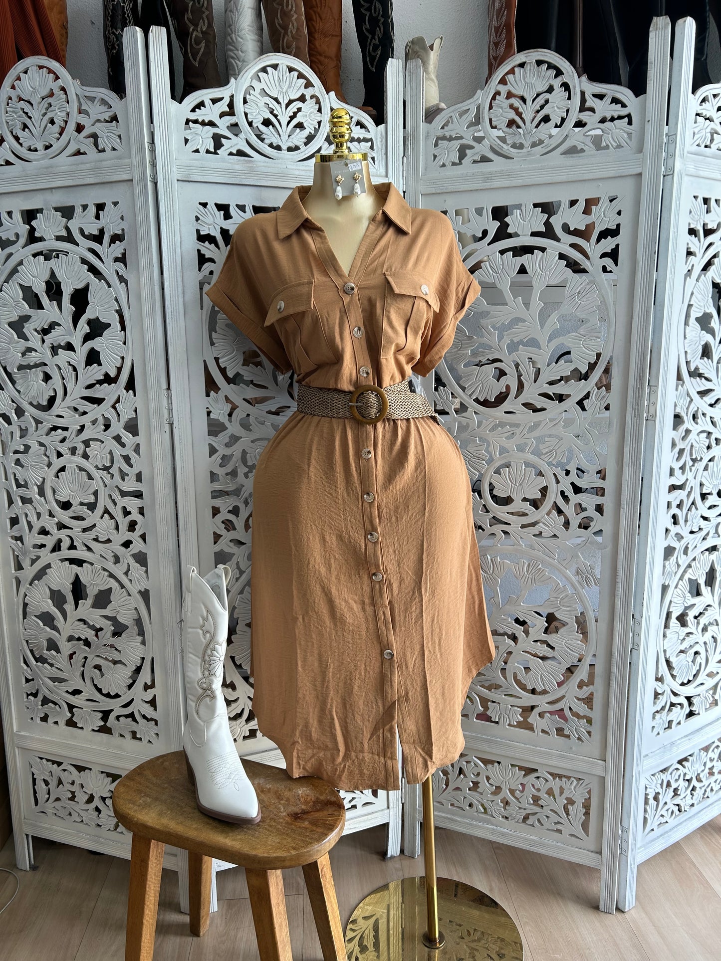 Button up dress with tie belt included