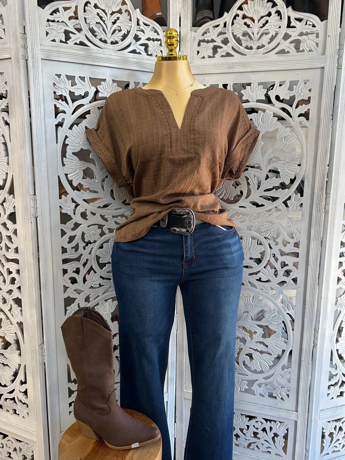 Mocha Amelia shirt