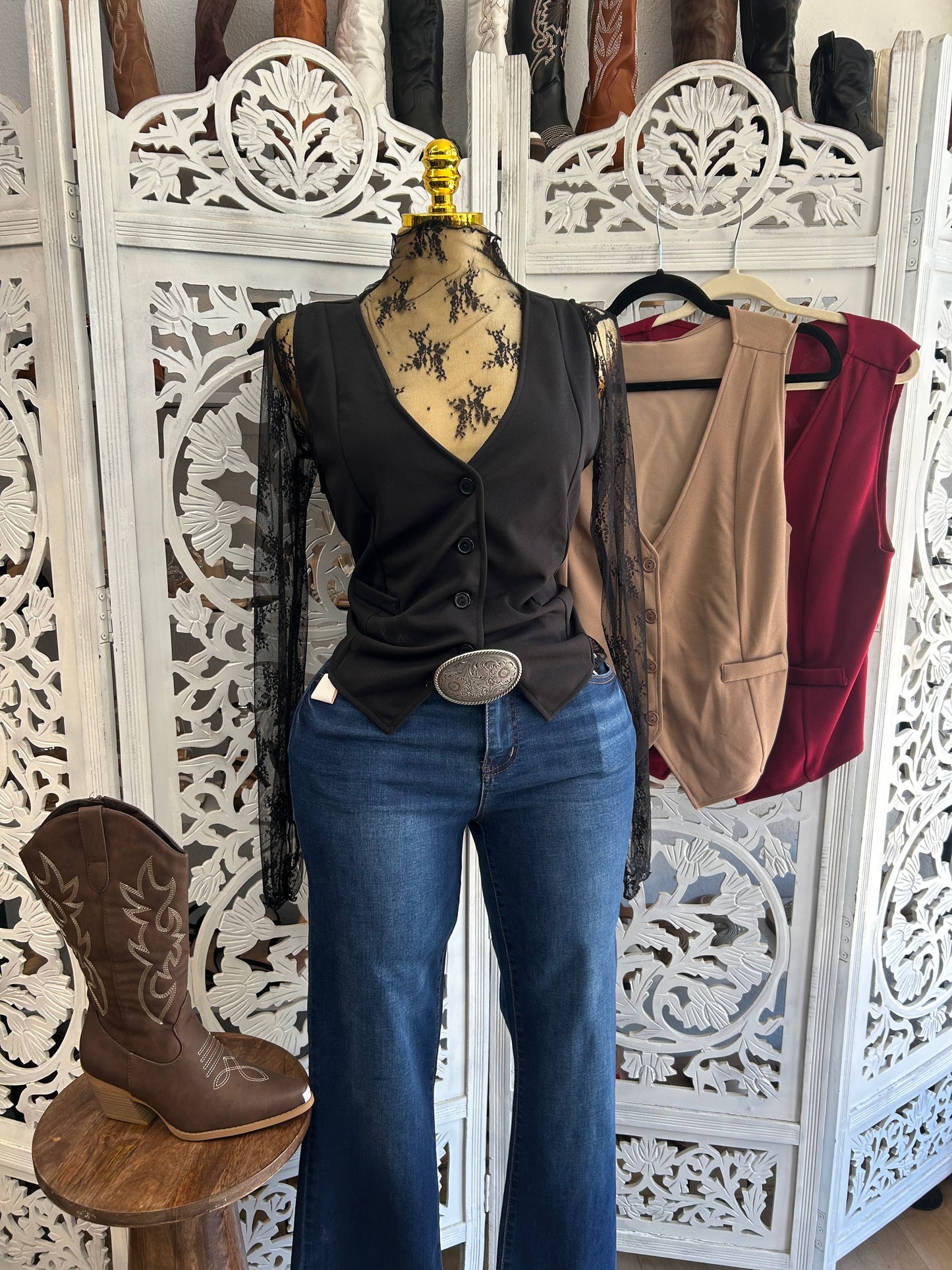 Button up vest only (check description)