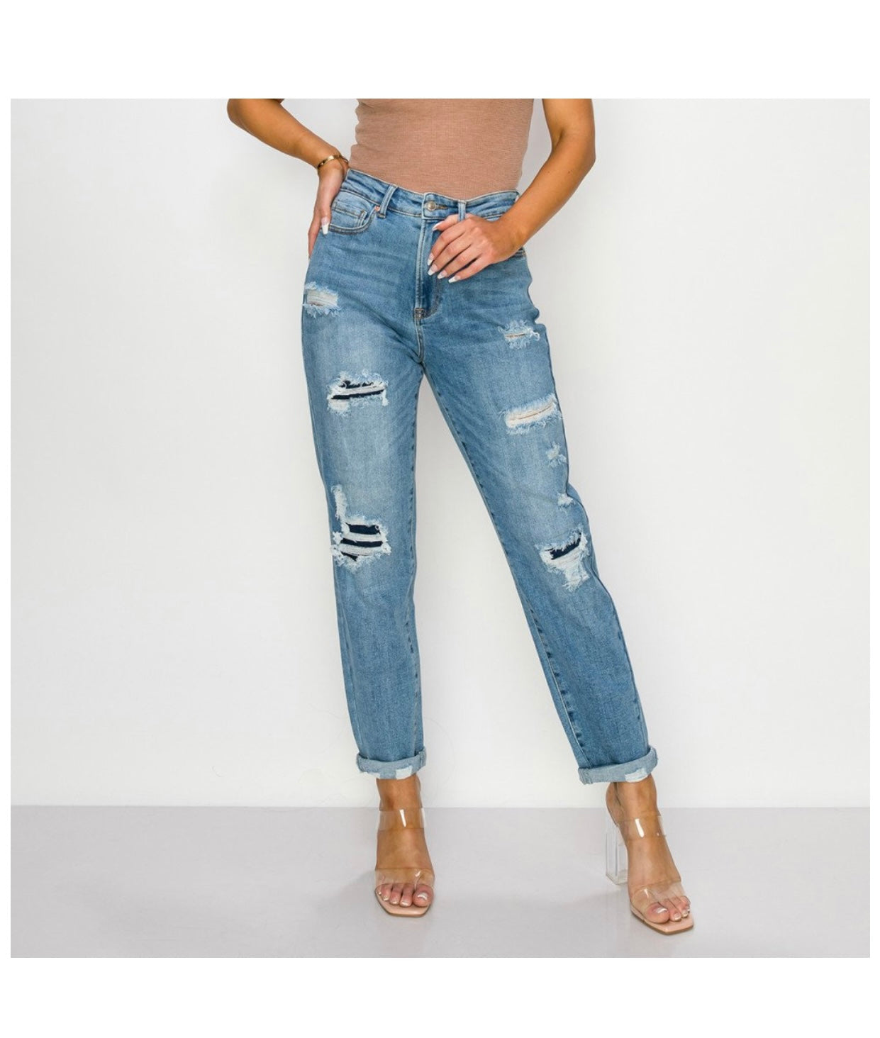 High rise Mom cuffed jeans